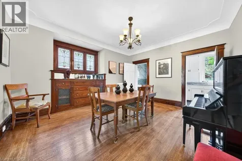 35 Burris Street Hamilton ON L8M 2J1