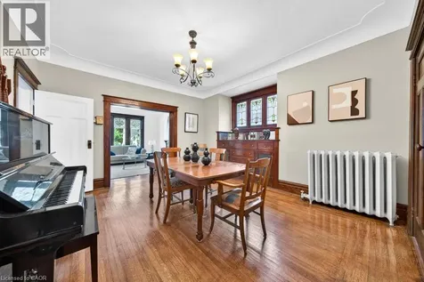 35 Burris Street Hamilton ON L8M 2J1