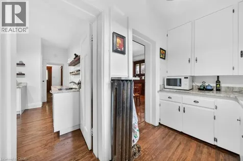 35 Burris Street Hamilton ON L8M 2J1