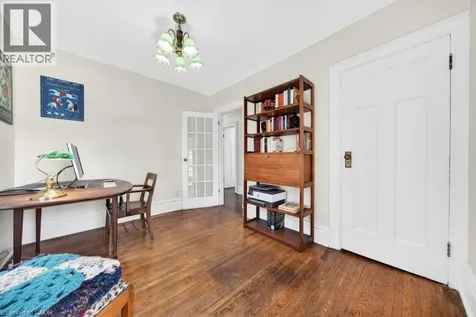 35 Burris Street Hamilton ON L8M 2J1