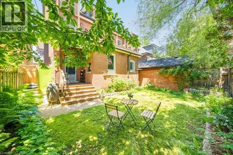 35 Burris Street Hamilton ON L8M 2J1