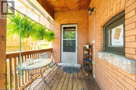 35 Burris Street Hamilton ON L8M 2J1