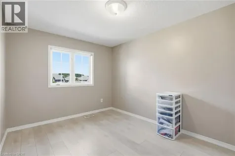 10 Fallowfield Drive Kitchener ON N2C 0A4