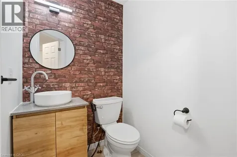 10 Fallowfield Drive Kitchener ON N2C 0A4