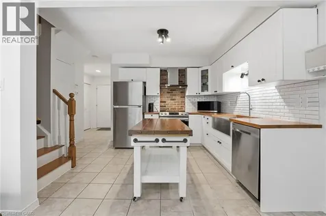 10 Fallowfield Drive Kitchener ON N2C 0A4