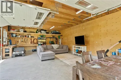 95 Ziraldo Road St. Catharines ON L2N 6S8