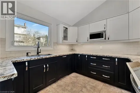52 Beckett Drive Brantford ON N3T 6G2