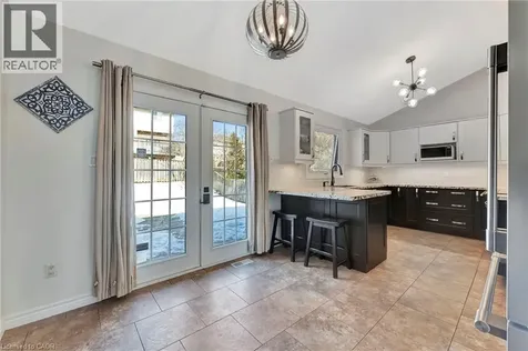 52 Beckett Drive Brantford ON N3T 6G2