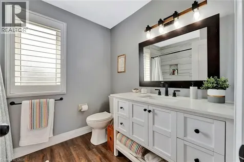 52 Beckett Drive Brantford ON N3T 6G2