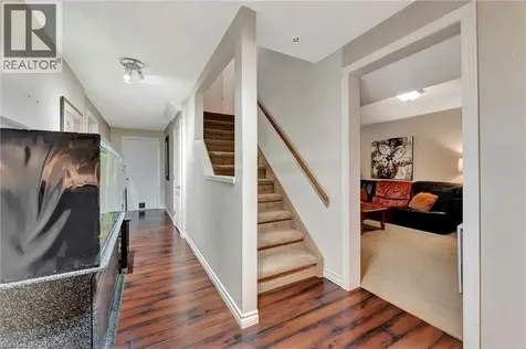 52 Beckett Drive Brantford ON N3T 6G2