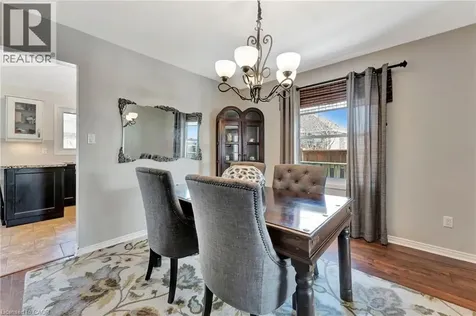 52 Beckett Drive Brantford ON N3T 6G2