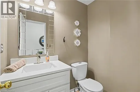 5372 Cachet Crescent Burlington ON L7L 7N6