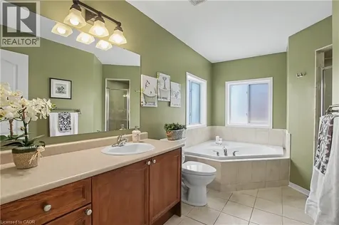 5372 Cachet Crescent Burlington ON L7L 7N6