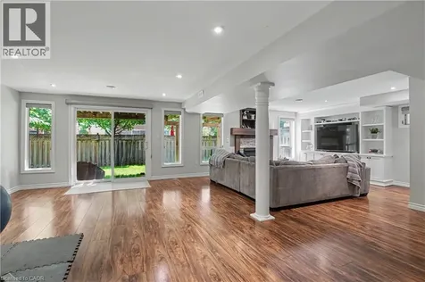 5372 Cachet Crescent Burlington ON L7L 7N6