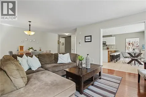 5372 Cachet Crescent Burlington ON L7L 7N6