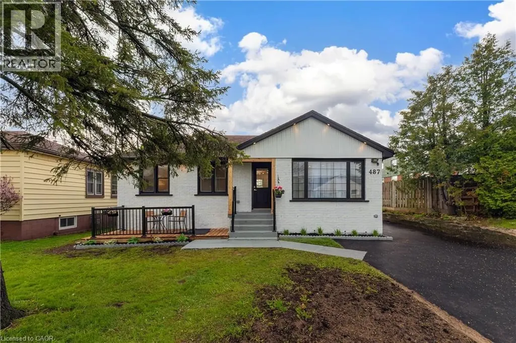 487 East 37th Street Hamilton ON L8V 4C1