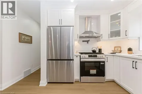 487 East 37th Street Hamilton ON L8V 4C1