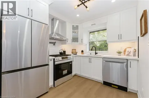 487 East 37th Street Hamilton ON L8V 4C1
