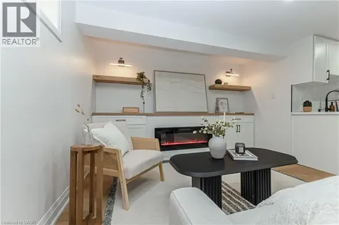 487 East 37th Street Hamilton ON L8V 4C1