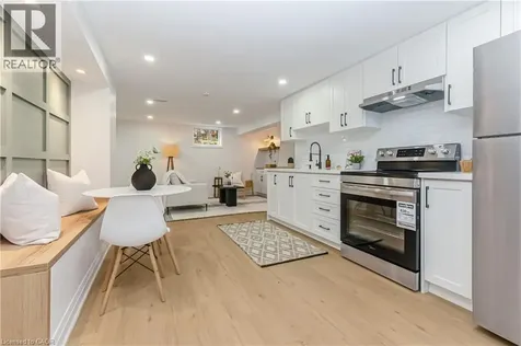 487 East 37th Street Hamilton ON L8V 4C1