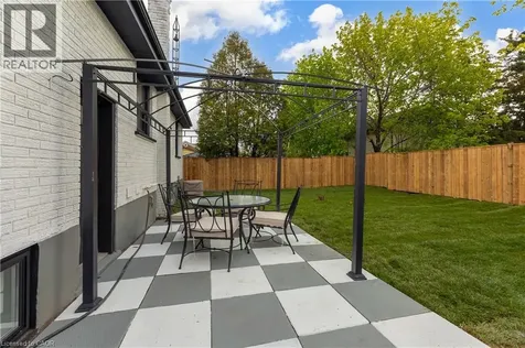 487 East 37th Street Hamilton ON L8V 4C1