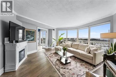 2261 Lakeshore Boulevard West Toronto ON M8V 3X1