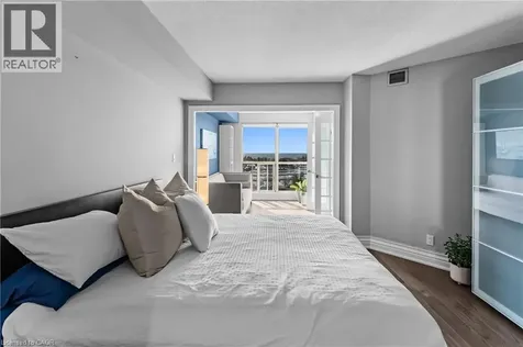 2261 Lakeshore Boulevard West Toronto ON M8V 3X1