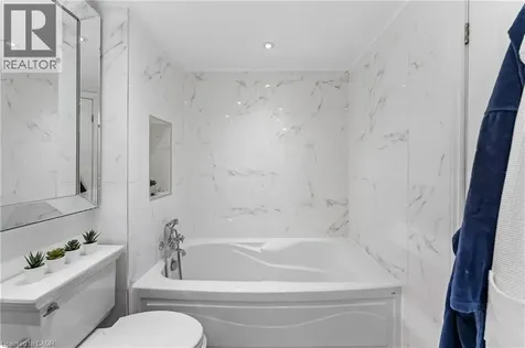 2261 Lakeshore Boulevard West Toronto ON M8V 3X1