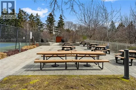 2261 Lakeshore Boulevard West Toronto ON M8V 3X1