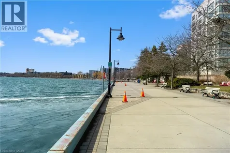 2261 Lakeshore Boulevard West Toronto ON M8V 3X1
