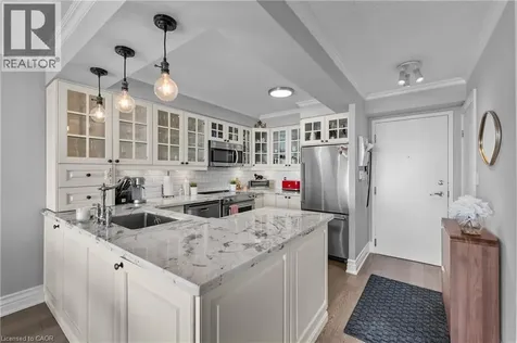 2261 Lakeshore Boulevard West Toronto ON M8V 3X1