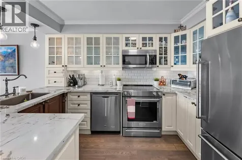 2261 Lakeshore Boulevard West Toronto ON M8V 3X1