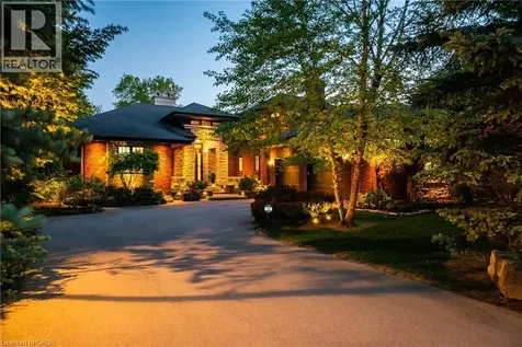 5316 Drenkelly Court Mississauga ON L5M 2H4