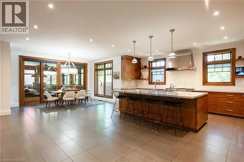 5316 Drenkelly Court Mississauga ON L5M 2H4
