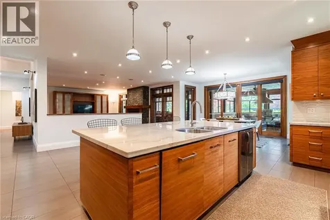 5316 Drenkelly Court Mississauga ON L5M 2H4