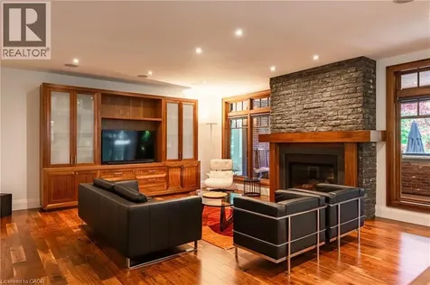 5316 Drenkelly Court Mississauga ON L5M 2H4