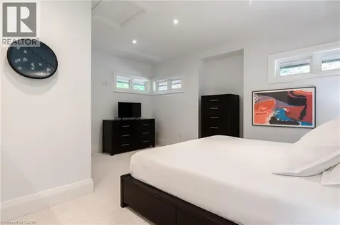 5316 Drenkelly Court Mississauga ON L5M 2H4