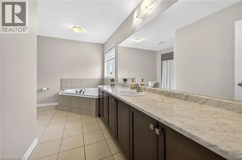 20 Armes Street Hamilton ON L0R 1C0