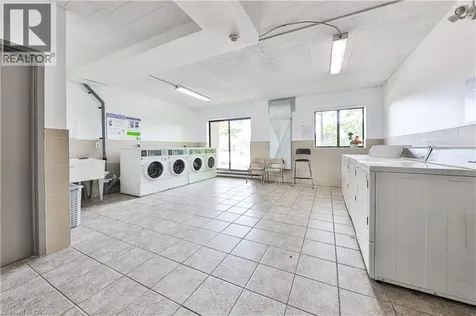29 West Avenue Kitchener ON N2M 5E4