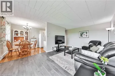 29 West Avenue Kitchener ON N2M 5E4