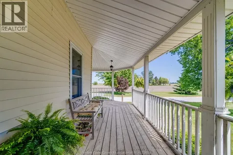 829 County Road 14 Leamington ON N8H 3V8