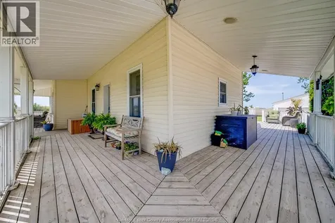 829 County Road 14 Leamington ON N8H 3V8