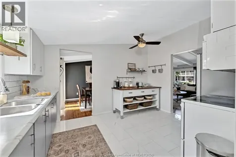 2695 Sierra Drive Windsor ON N9E 2Y9