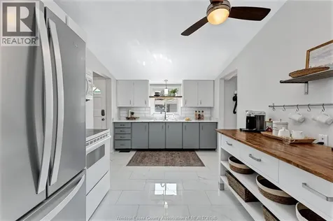2695 Sierra Drive Windsor ON N9E 2Y9