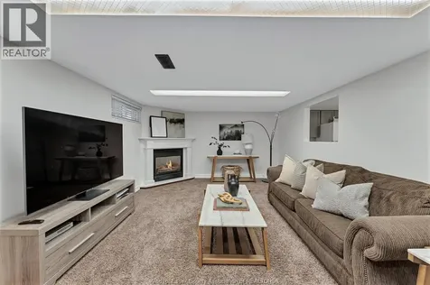 2695 Sierra Drive Windsor ON N9E 2Y9