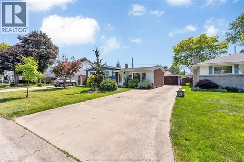 2695 Sierra Drive Windsor ON N9E 2Y9