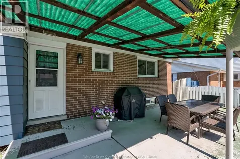 2695 Sierra Drive Windsor ON N9E 2Y9