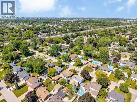 2695 Sierra Drive Windsor ON N9E 2Y9