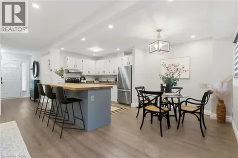 481 Woodview Road Burlington ON L7N 2Z9