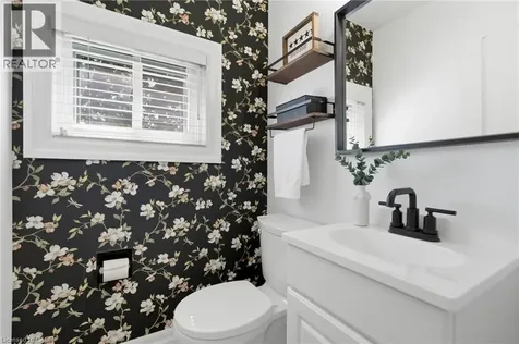 481 Woodview Road Burlington ON L7N 2Z9